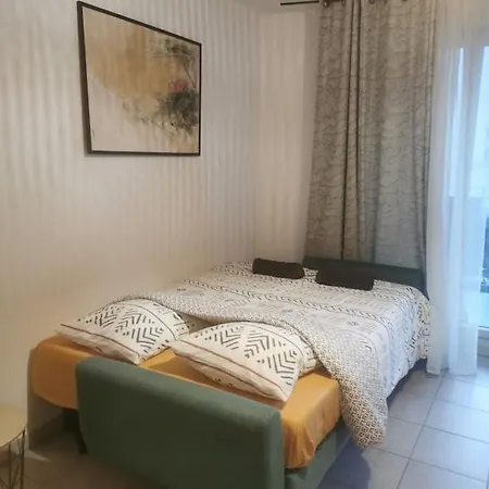 Charming T2 Apartmán